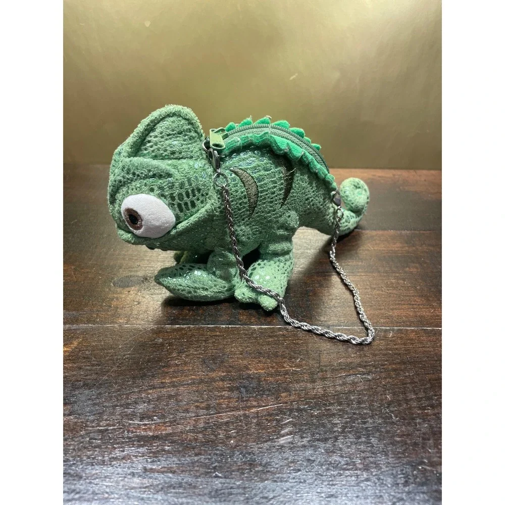 Disney Store Kids Rare Pascal Chameleon Tangled Plush Coin‎ Purse Chain Bag